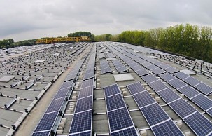 Plaatsing 2.000 zonnepanelen